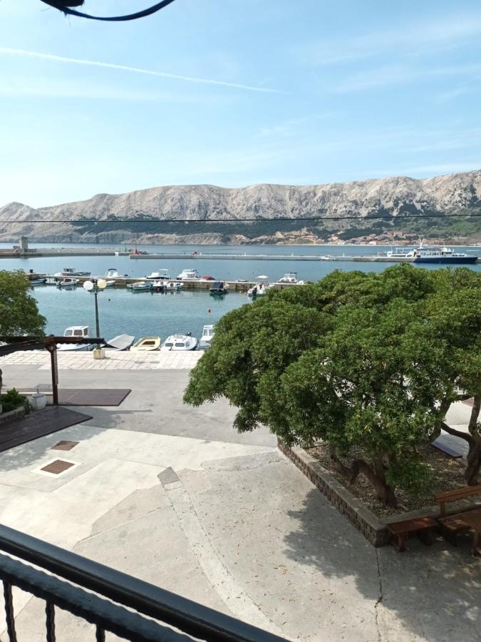 Apartments Dorcic Baška Buitenkant foto