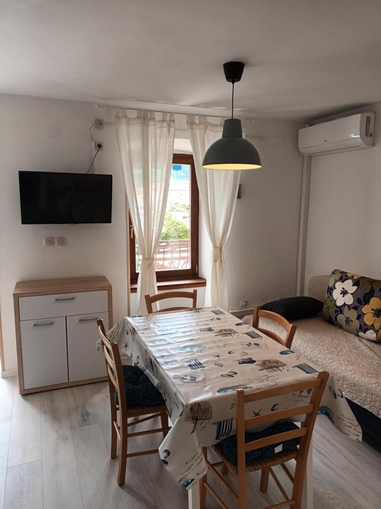 Apartments Dorcic Baška Buitenkant foto